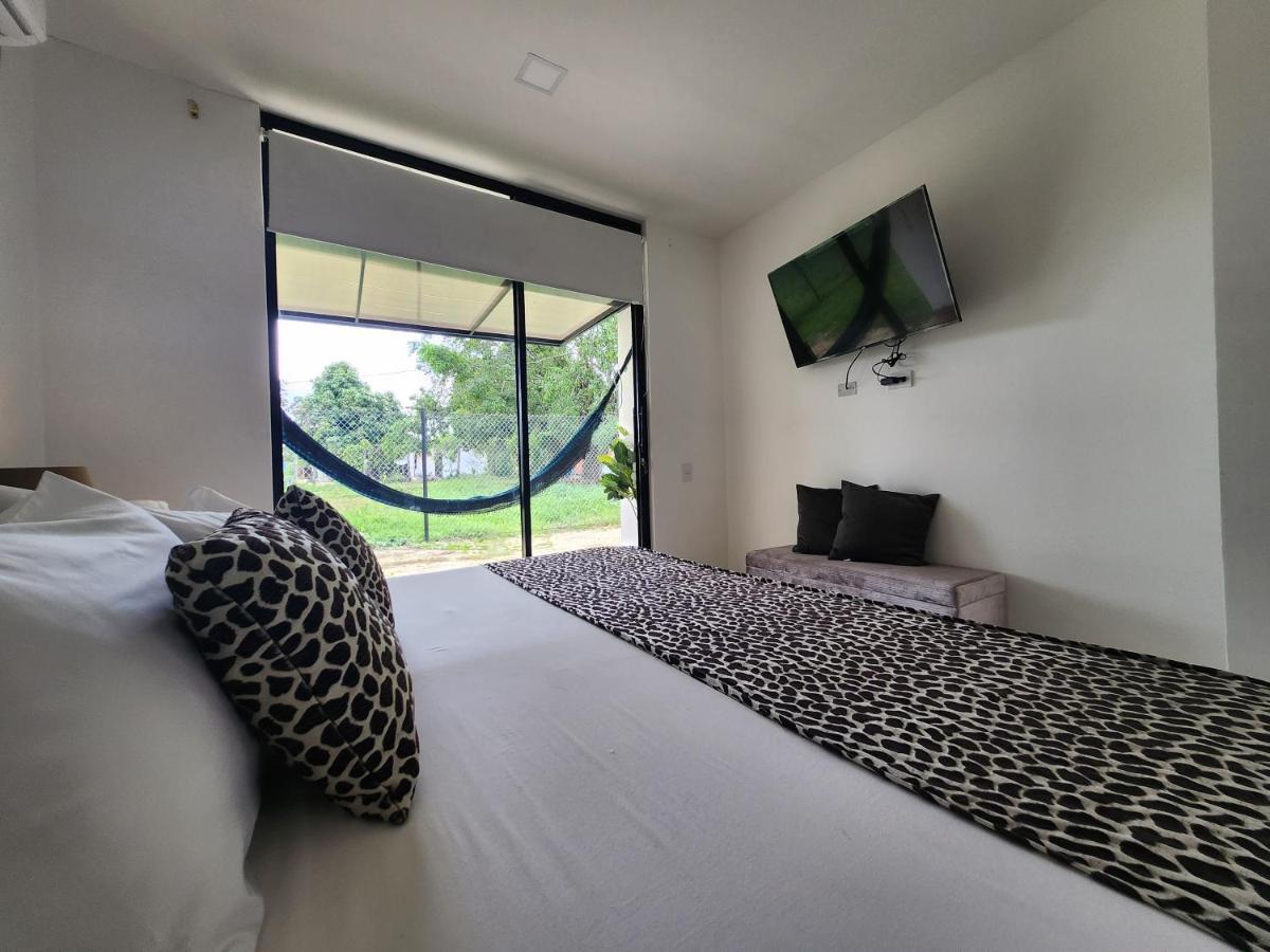 Amazonia Deluxe Lake Condo Leticia Esterno foto